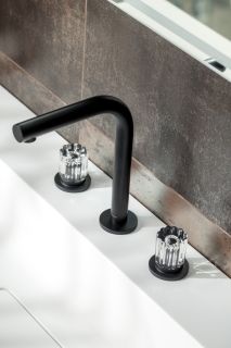 Встраиваемый смеситель для раковины Boheme Elegante 152-B-EL чёрный